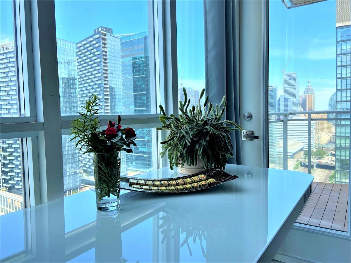 Tvhr - Luxury Condos In Heart Of Downtown Τορόντο Εξωτερικό φωτογραφία
